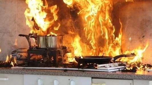 火災(zāi)現(xiàn)場(chǎng)